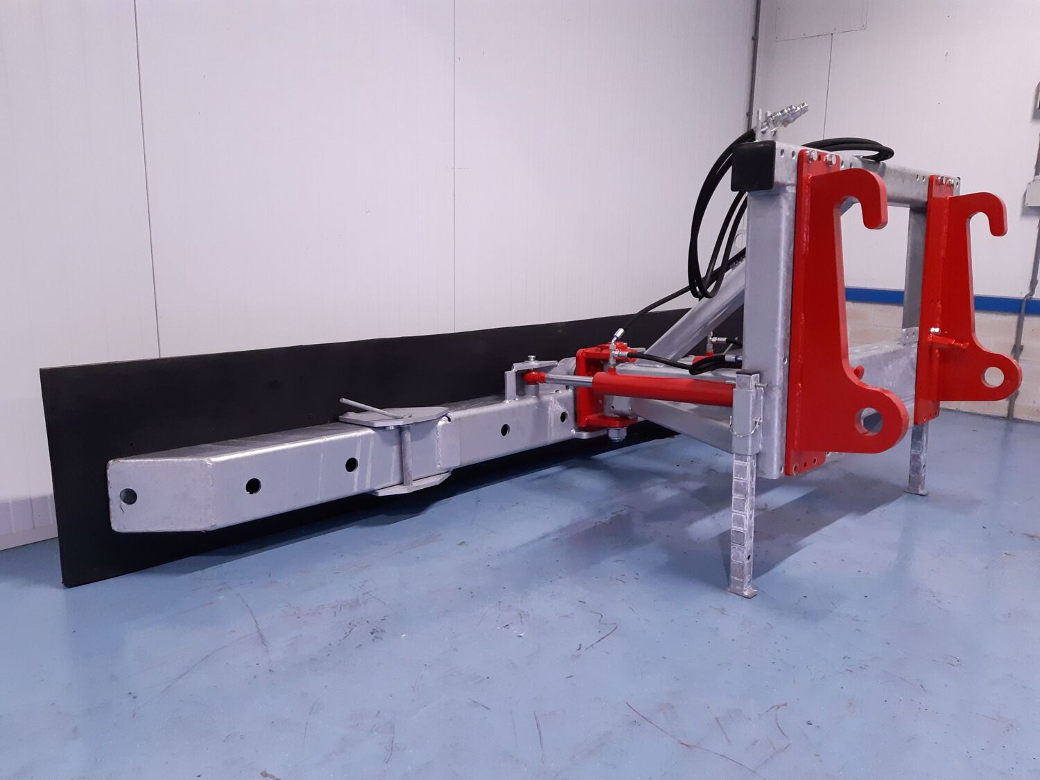 Hydraulisch zwenkbare terrein- en wegenschuif extra large (TenWXL)