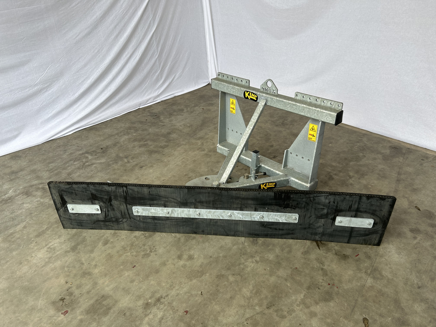 Mechanische verstelbare Terrein- en Wegenschuif (TenWM)